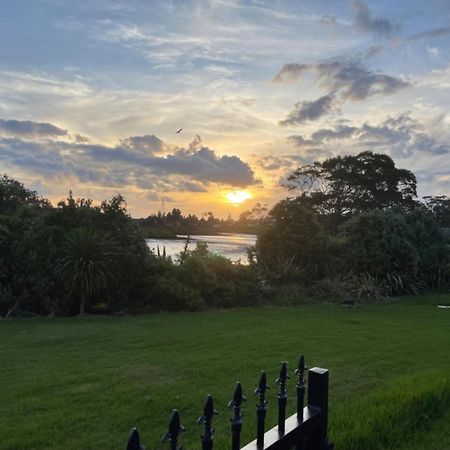 Relax By The Tamaki River Auckland Exterior foto